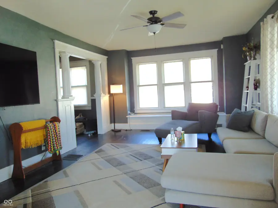 1302 S Prairie Street, Frankfort, IN 46041 - #2