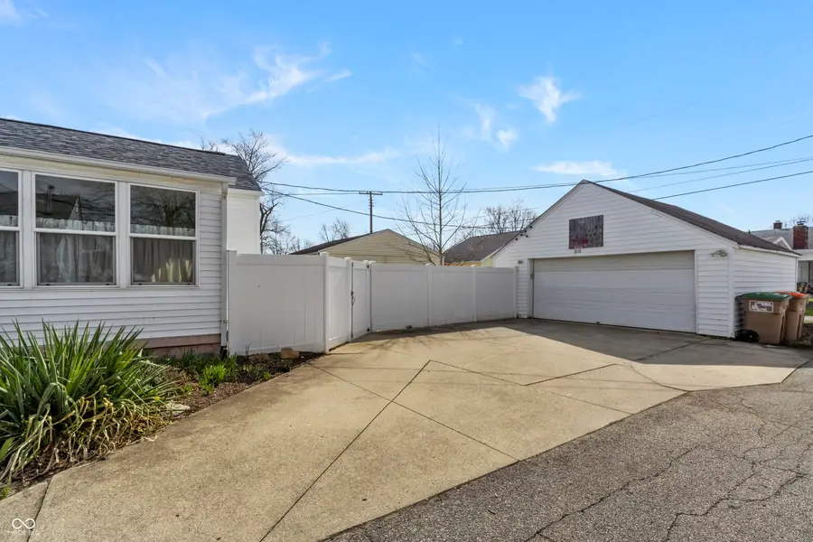 2312 Newton Street, Columbus, IN 47201 - #2