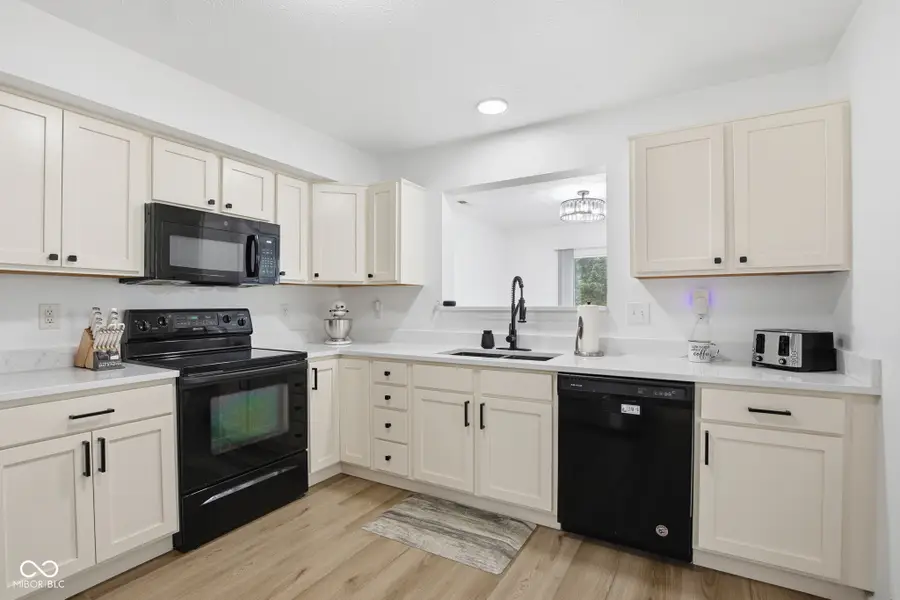 635 Daniel Court, Westfield, IN 46074 - #3