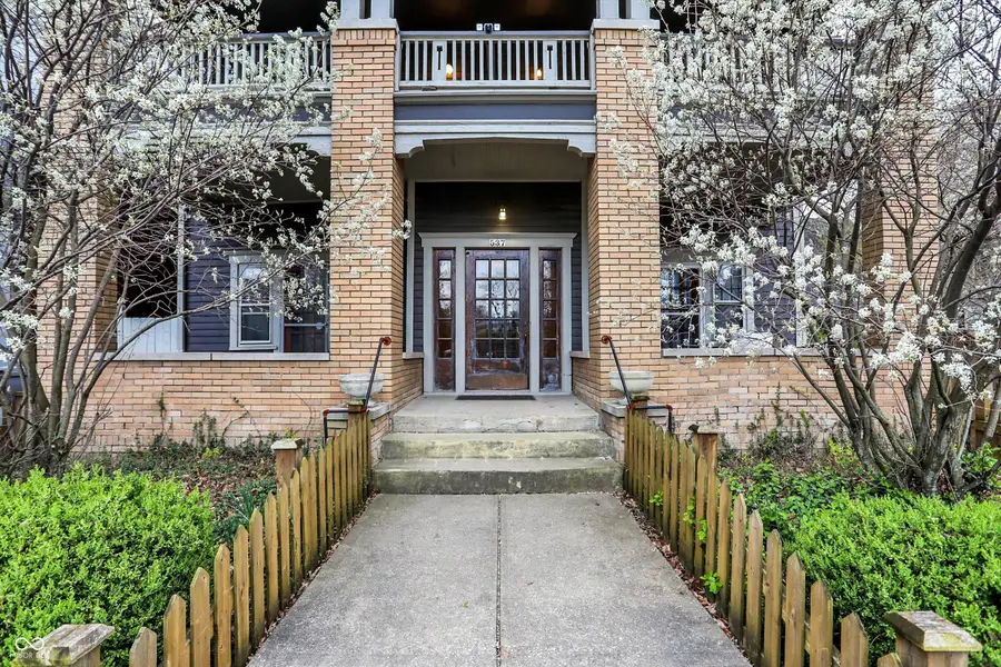 537 E 11th Street, Indianapolis, IN 46202 - #3