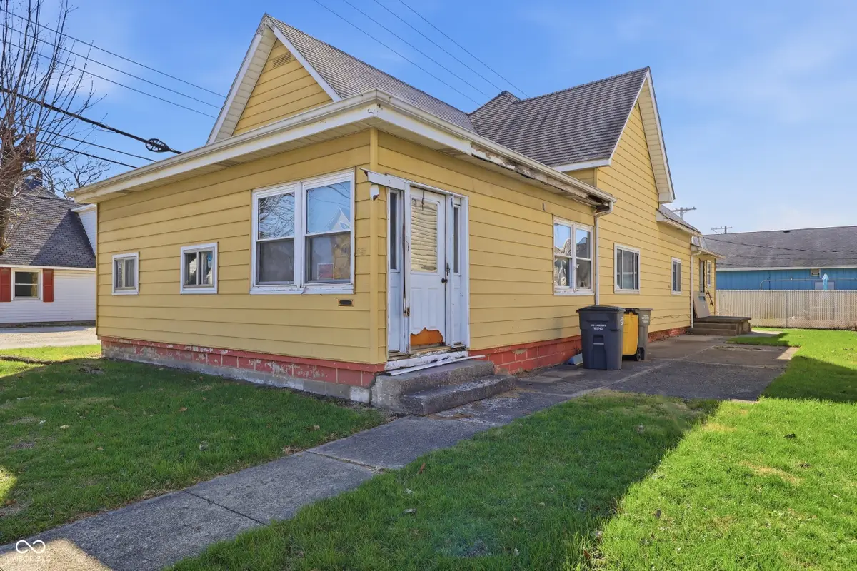 217 E Washington Street, Tipton, IN 46072 - #1