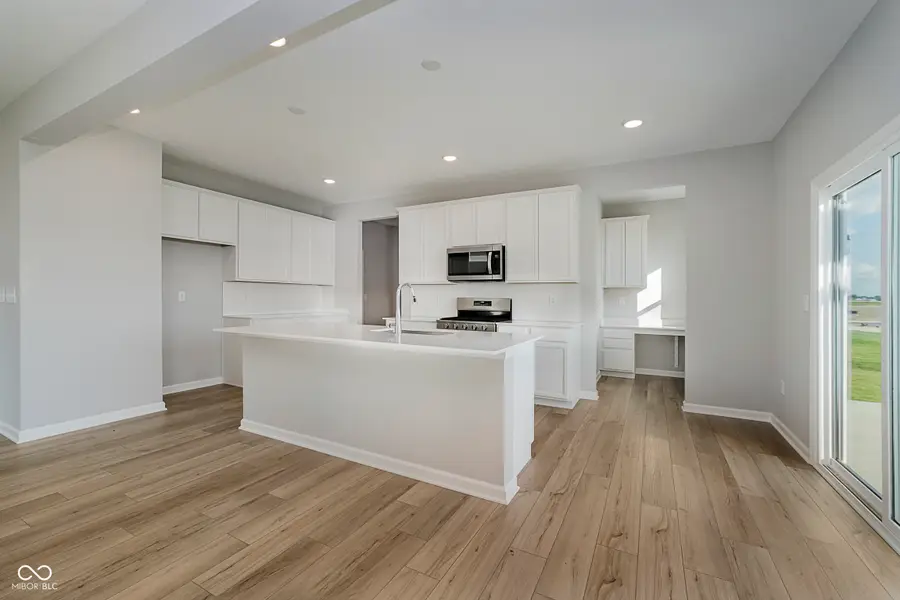 1305 Bugsy Place, Avon, IN 46123 - #2