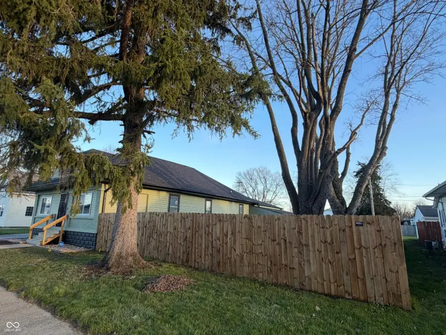 523 W Pearl Street, Lebanon, IN 46052 - #2