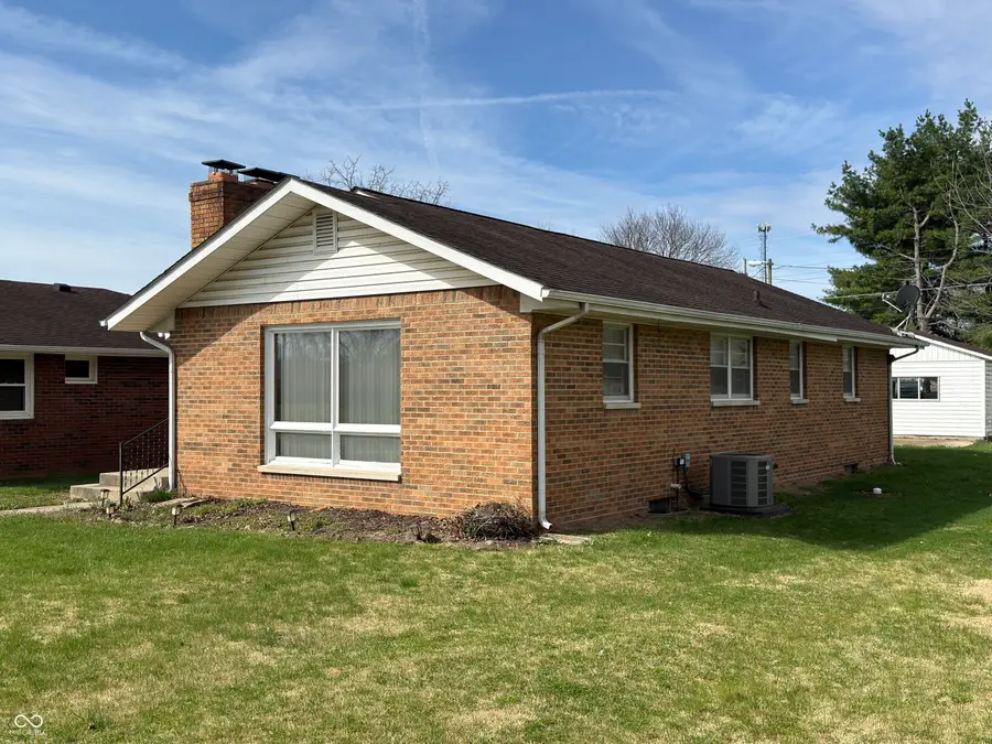 42 S Ross Street, Columbus, IN 47201 - #3