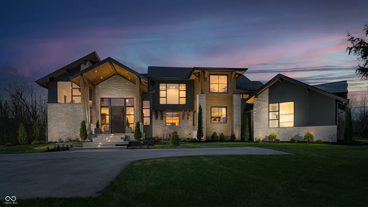 6870 Oldfields Lane, Zionsville, IN 46077 - #1
