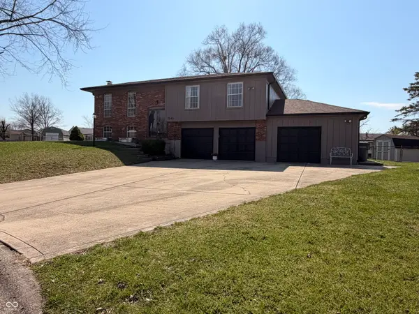 7545 Turnberry Court, Indianapolis, IN 46237