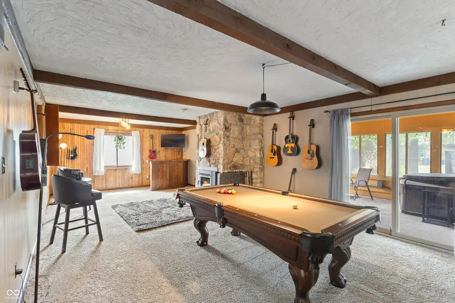 302 Maple Court, Greenfield, IN 46140 - #2