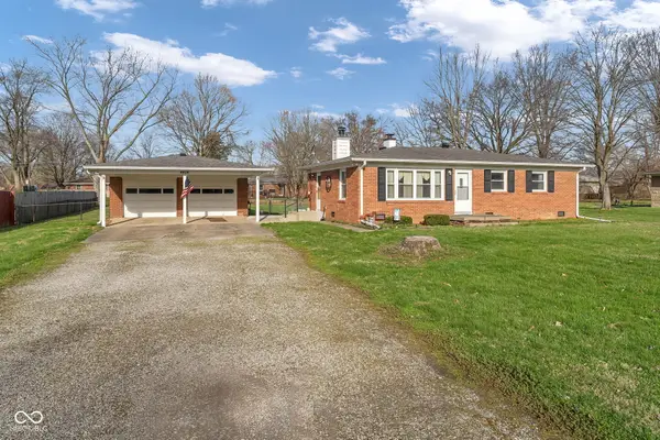 4828 Oaknoll Drive, Indianapolis, IN 46221