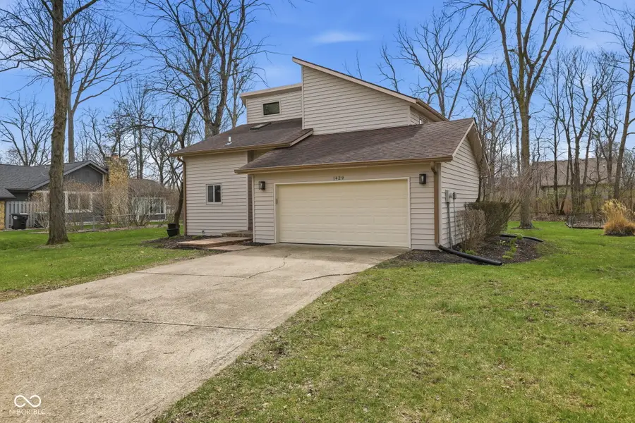 1429 Timber Trail, Greenwood, IN 46142 - #3