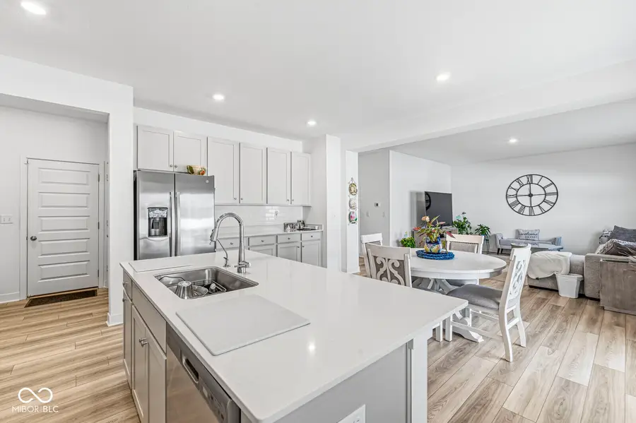 1308 Turnbridge Wells, Avon, IN 46123 - #3