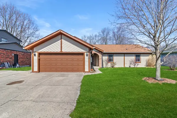 5628 Hill Rise Drive, Indianapolis, IN 46237