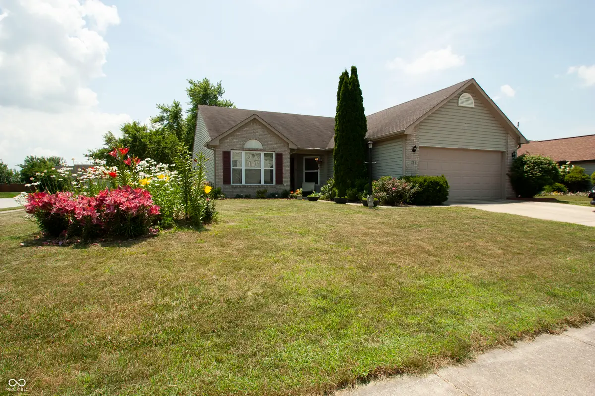 291 Lakemoore Street, Brownsburg, IN 46112 - #1