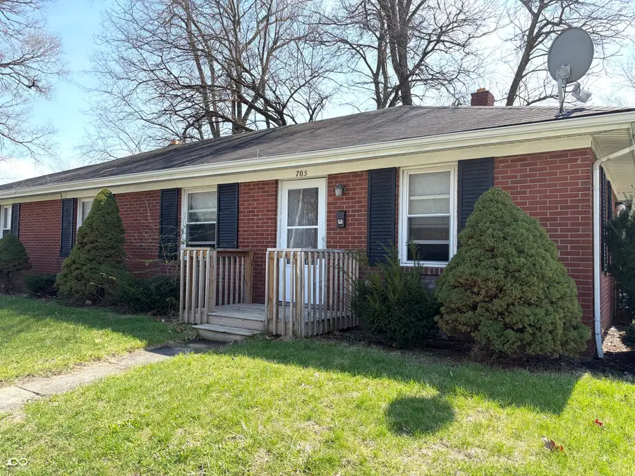 705 W 29th Street, Anderson, IN 46016 - #2