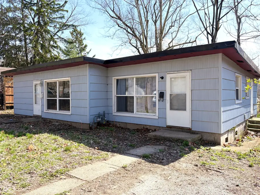 1207 E 11th Street, Anderson, IN 46012 - #2