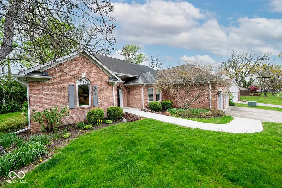 5165 Hawks Point Road, Indianapolis, IN 46226 - #2