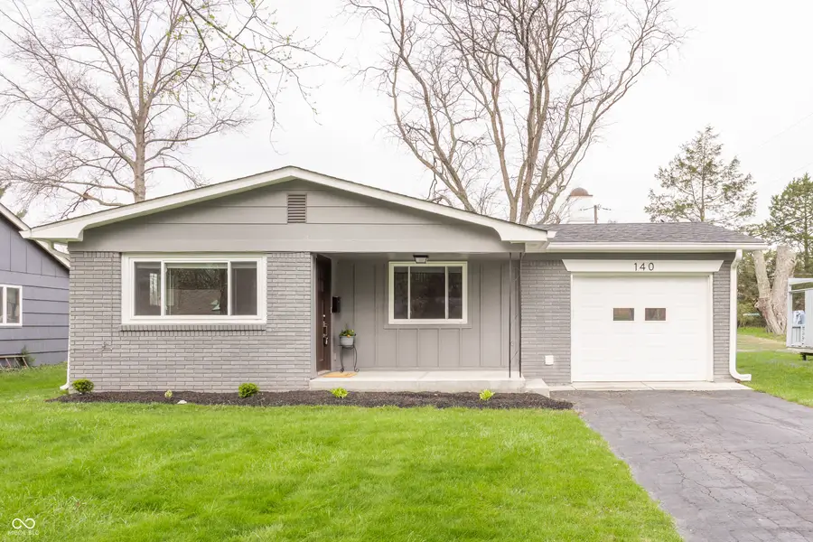 140 N 9th Street, Zionsville, IN 46077 - #2