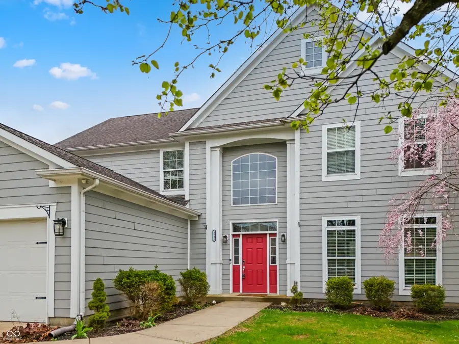 3841 Terrace Woods Drive, Columbus, IN 47201 - #3