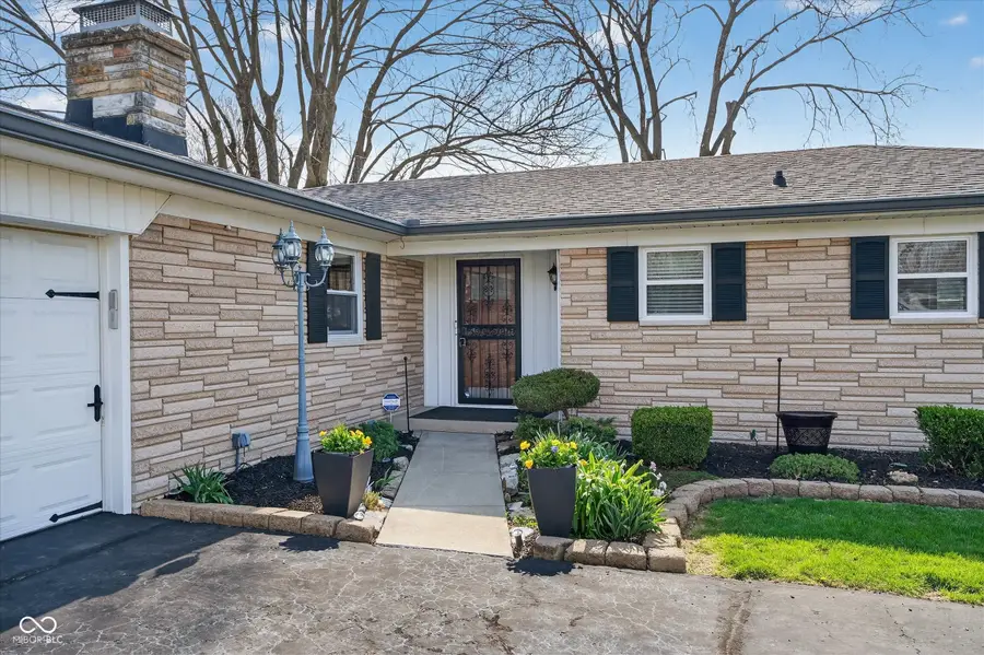 6915 Camelot Court, Indianapolis, IN 46214 - #3