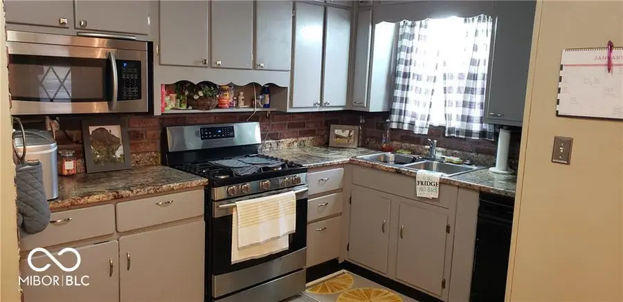 1220 S Whitcomb Avenue, Indianapolis, IN 46241 - #3