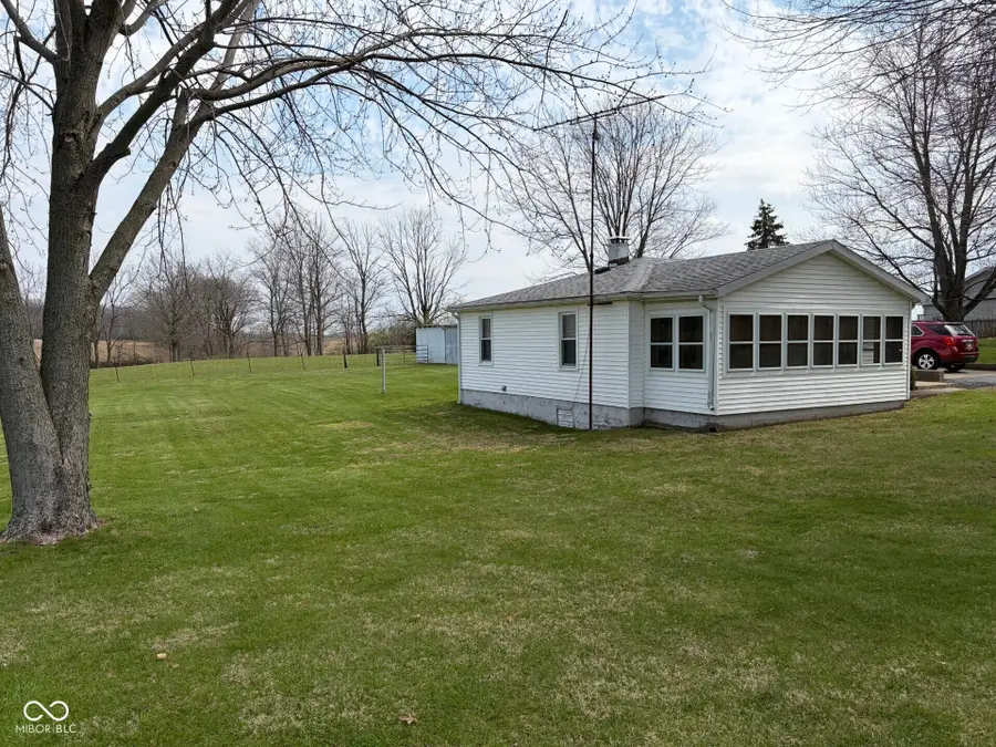 368 S County Road 325 W, New Castle, IN 47362 - #2