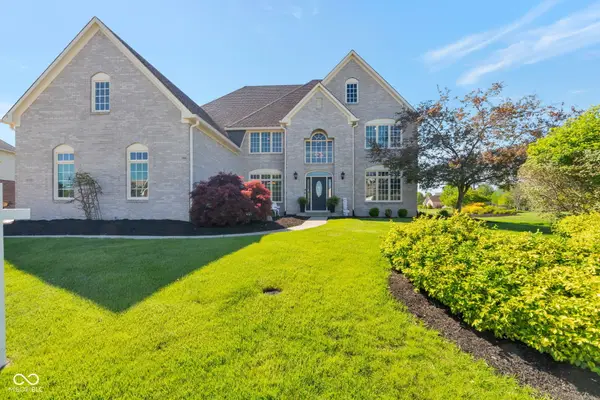 11752 Skyhawk Court, Fishers, IN 46037