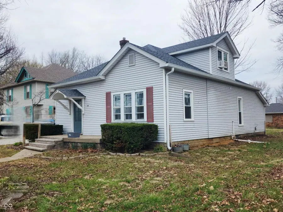 40 W Main Street, Monrovia, IN 46157 - #2