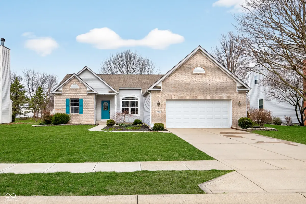 6264 Saddletree Drive, Zionsville, IN 46077 - #1