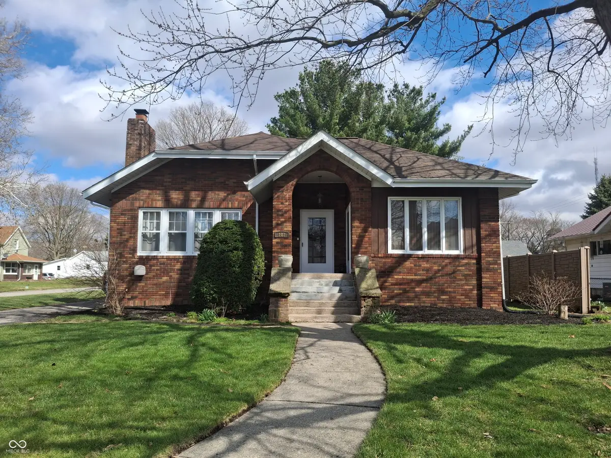 107 N Jackson Avenue, Fowler, IN 47944 - #1