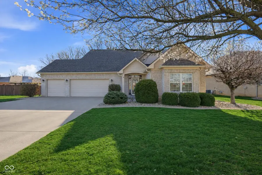 5975 S County Road 700 E, Plainfield, IN 46168 - #2