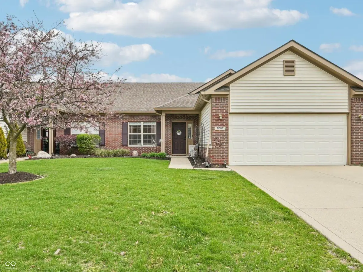 7207 Brant Pointe Circle, Indianapolis, IN 46217 - #1