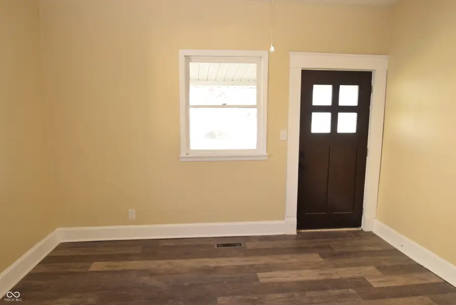 815 W Pike Street, Crawfordsville, IN 47933 - #3