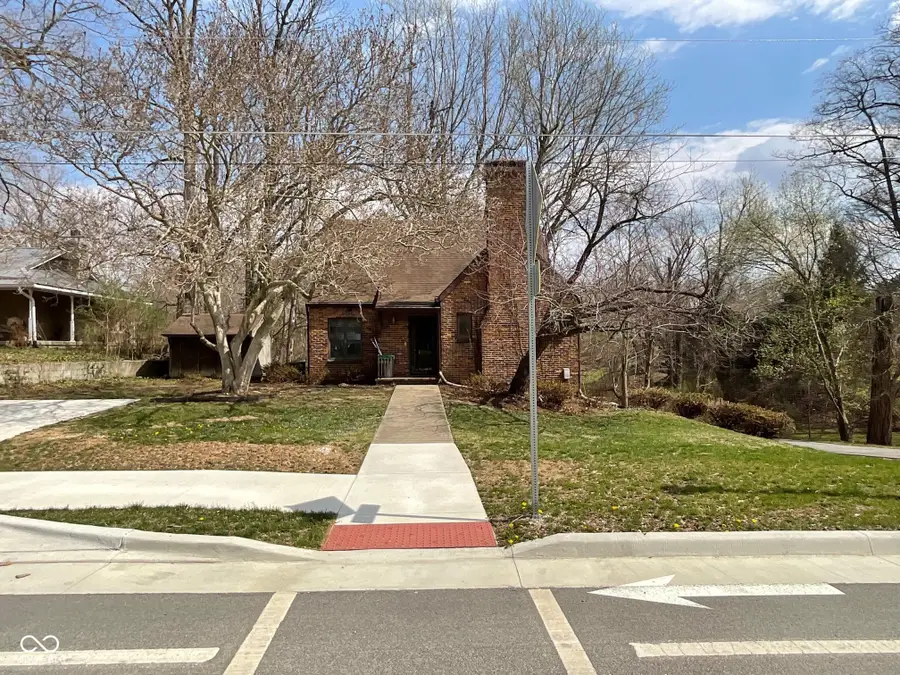 609 S Market Street, Rockville, IN 47872 - #3