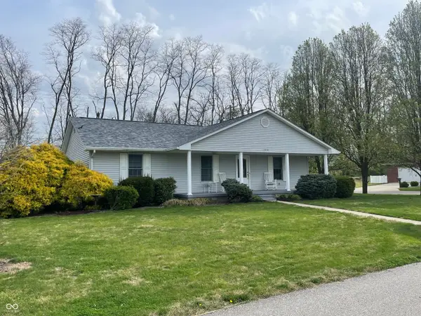 1010 Louise Court, Seymour, IN 47274