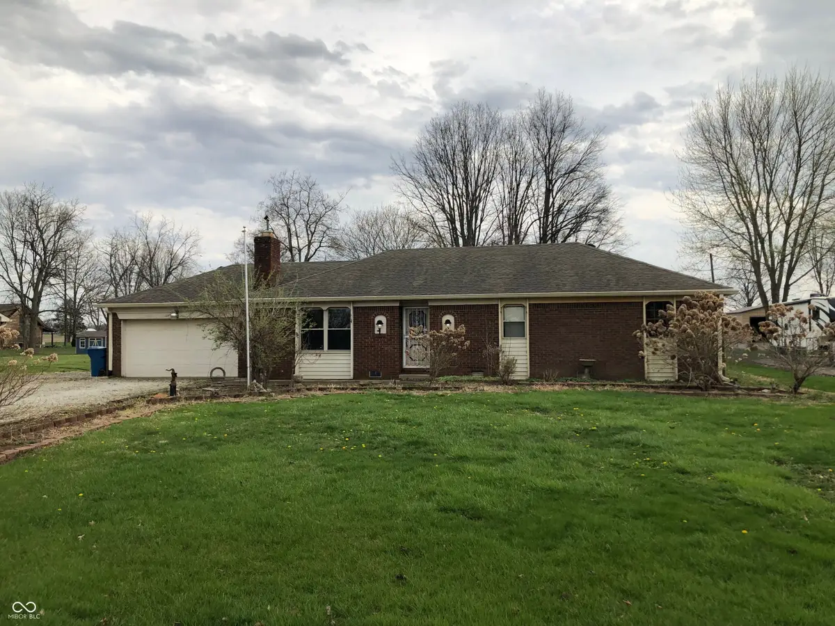 4746 W 1110 N, New Palestine, IN 46163 - #1