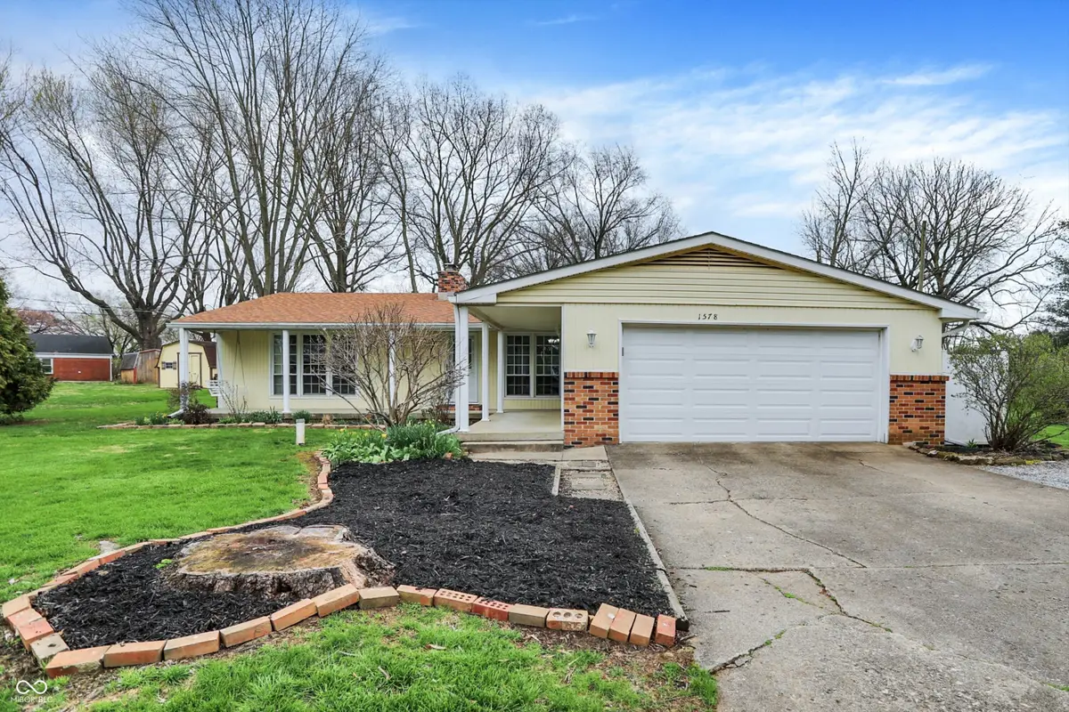 1578 Edgehill Road, Shelbyville, IN 46176 - #1