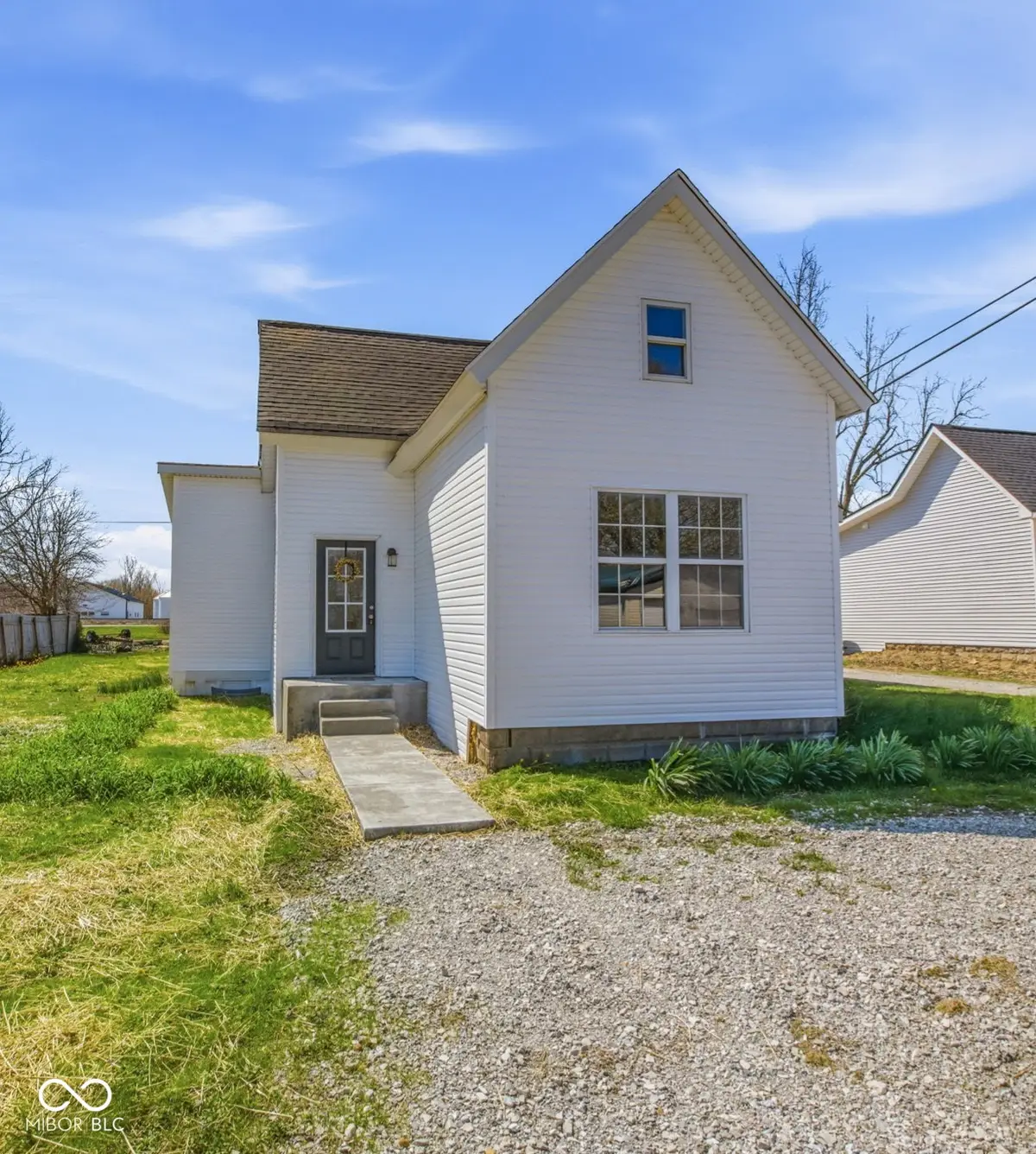 105 E Jefferson Street, Kempton, IN 46049 - #1