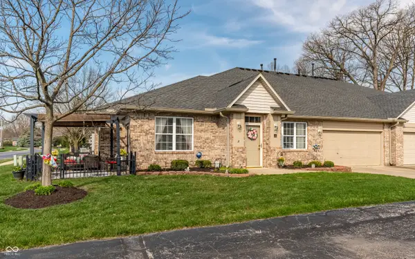 6970 Park Square Drive #APT A, Avon, IN 46123