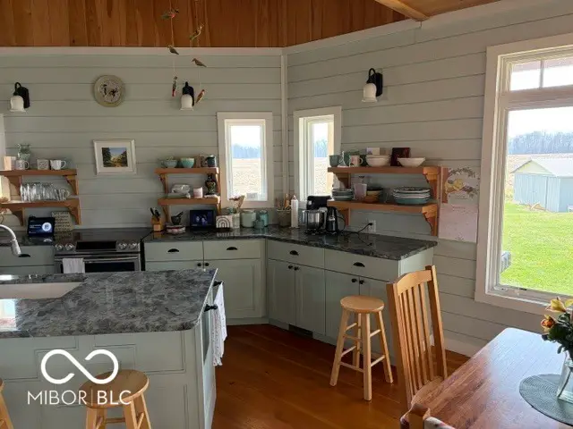 14905 E 300 S, Columbus, IN 47201 - #3