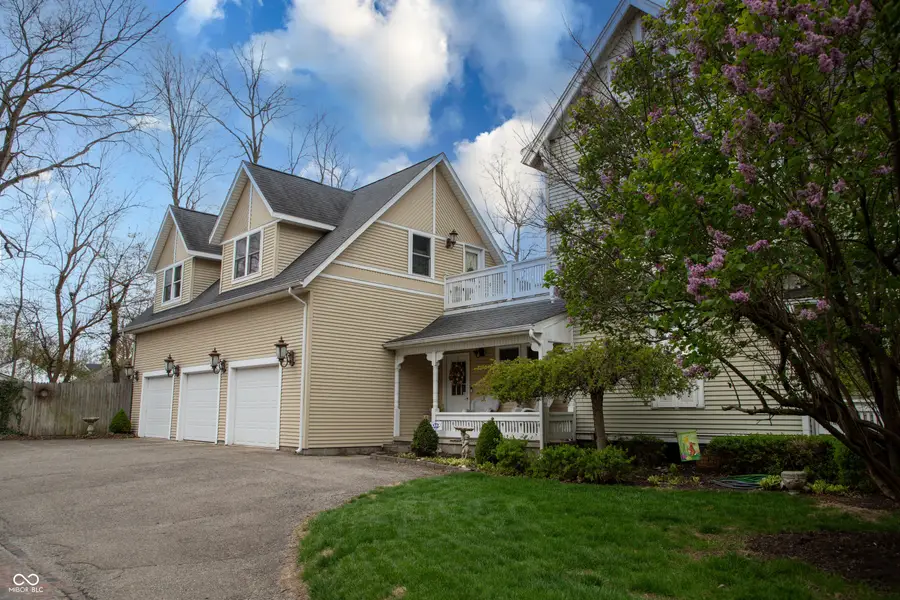 313 E Wabash Avenue, Crawfordsville, IN 47933 - #2