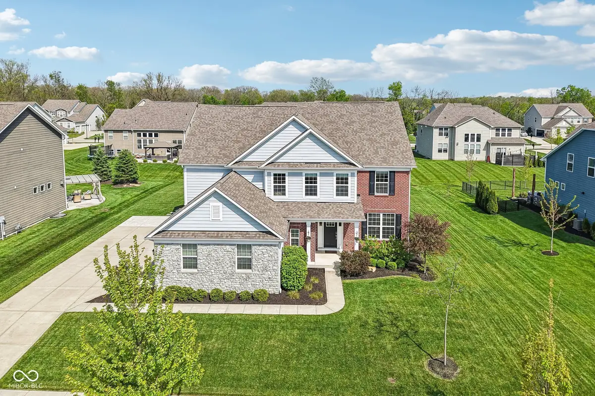 3769 Conifer Drive, Zionsville, IN 46077 - #1