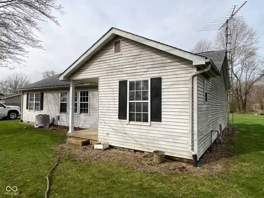 172 S North Drive, Rockville, IN 47872 - #2