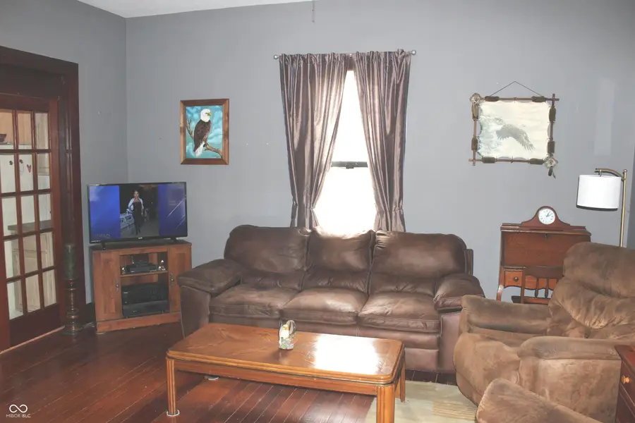 364 S Main Street, Rosedale, IN 47874 - #2