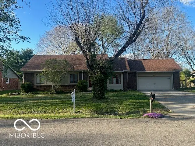 1524 E 83rd Street, Indianapolis, IN 46240 - #2