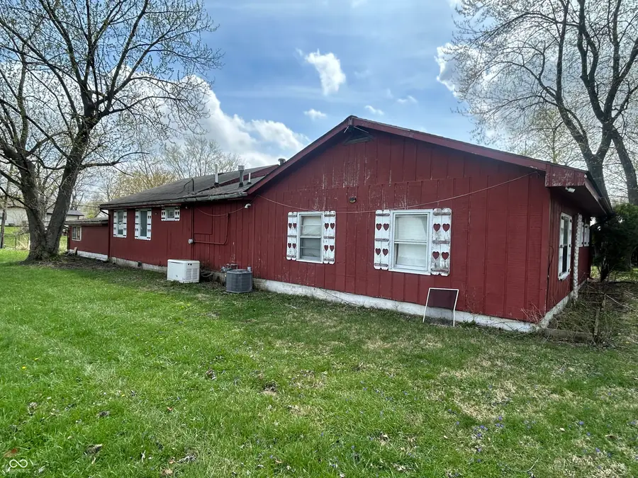 319 Peach Tree Lane, Indianapolis, IN 46219 - #2