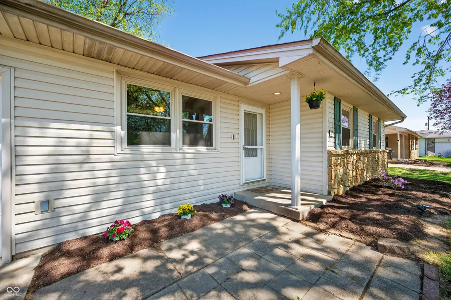 425 Skaggs Court, Seymour, IN 47274 - #3