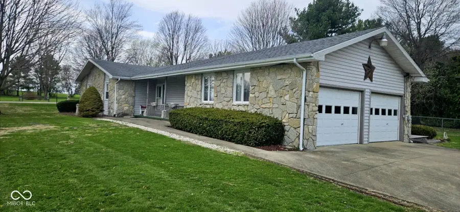 528 Linden Drive, Spiceland, IN 47385 - #2