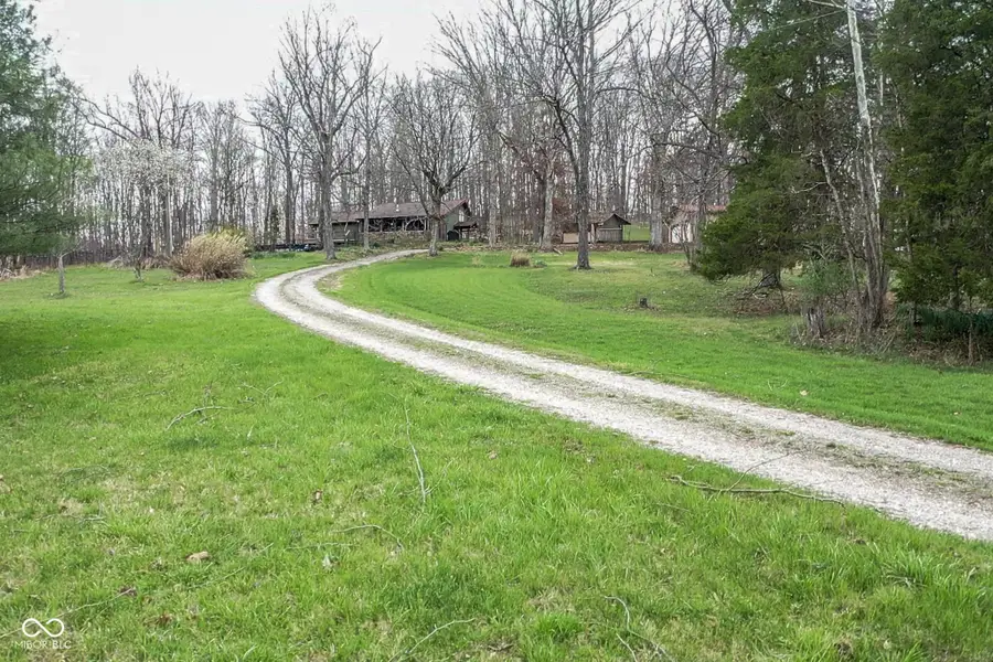 7230 W Bellsville Pike, Nashville, IN 47448 - #2