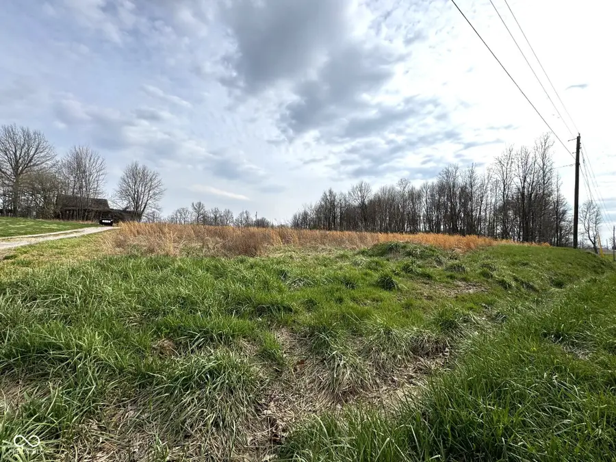 5107 S County Road 625 E, Crothersville, IN 47229 - #2