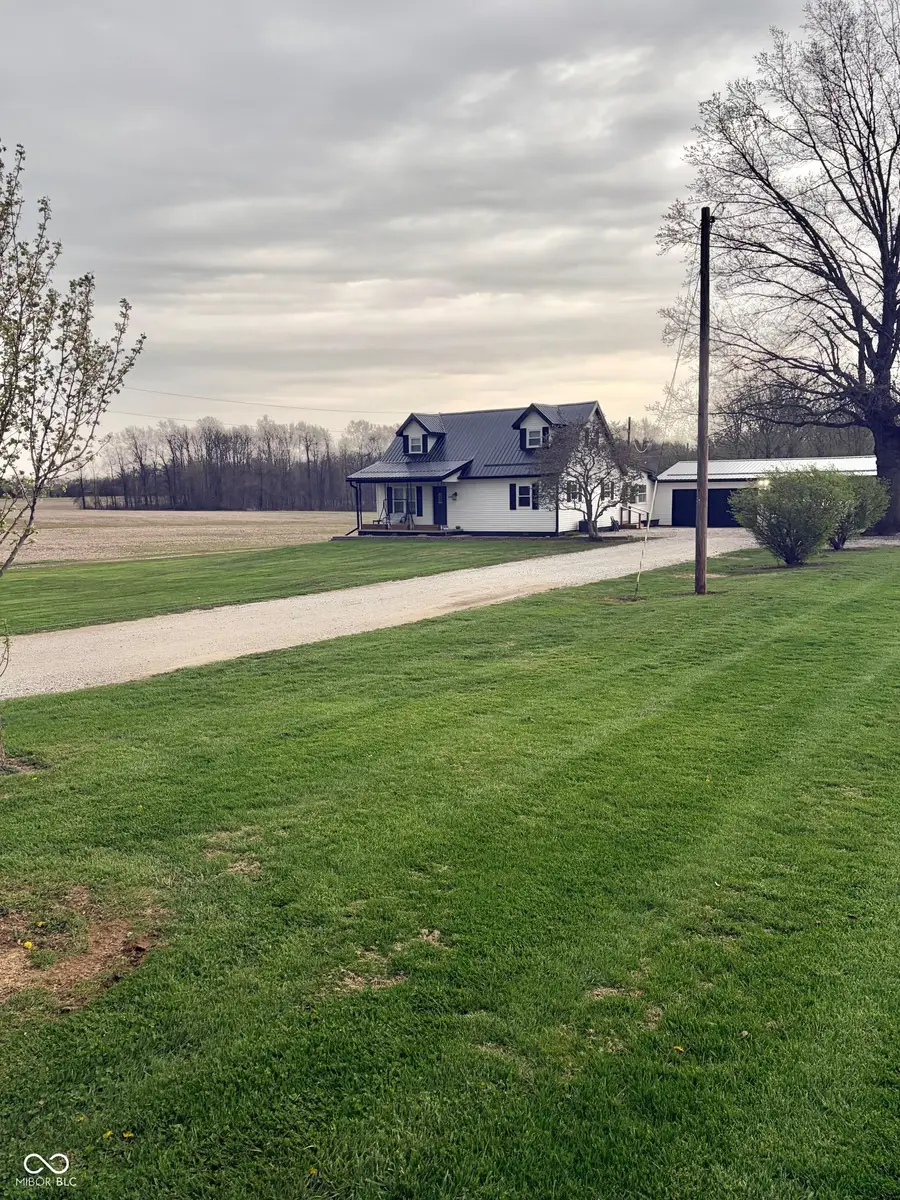8989 S County Road 825 W, Reelsville, IN 46171 - #3