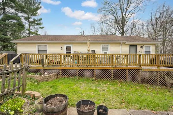 8488 S Riser Drive, Nineveh, IN 46164